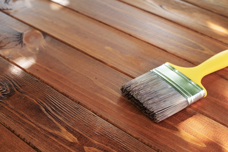 wood staining contractor Pueblo CO