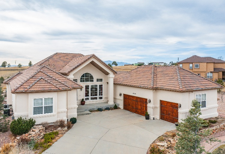 Signs Your Home in Colorado Springs Needs Repainting